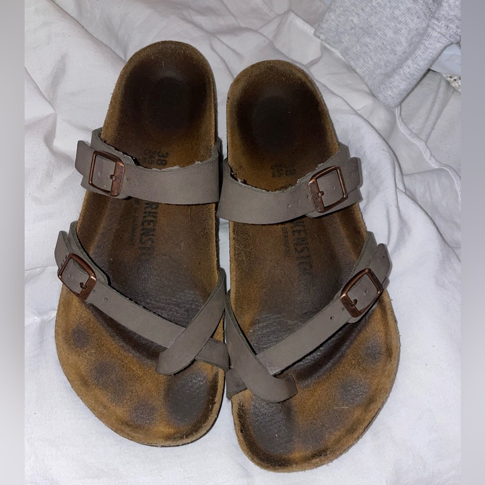 Birkenstocks size 38, worn but it great condition!